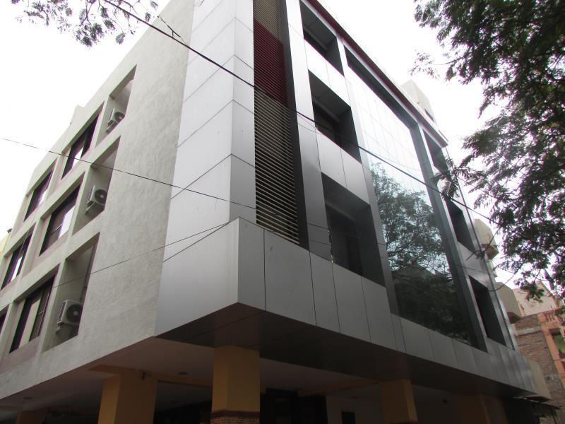 Hotel Laxmi Palace Shirdi Ngoại thất bức ảnh